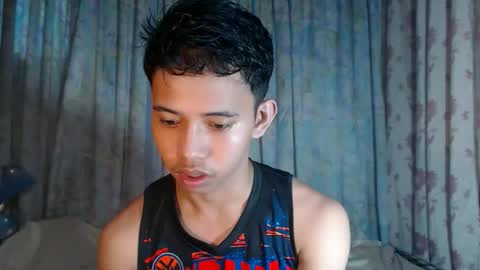 bigcockyummysexjosh online show from April 25, 8:49 am