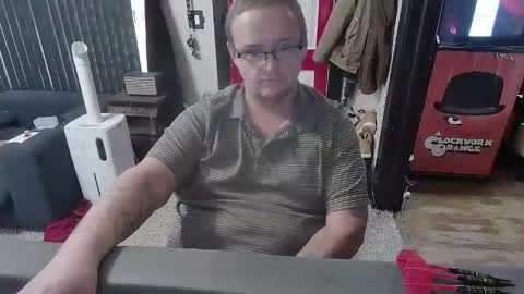 Snapshot of bigdbrillion chatting on October 28, 2:51 pm Darryl online show from October 28, 2:51 pm