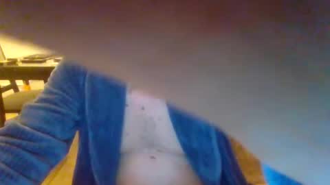 bigdeer581917471 online show from June 16, 7:12 am