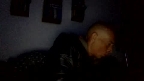 bigdickdangles472924 online show from June 28, 9:55 pm