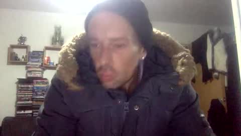 bigdickdangles472924 online show from November 15, 6:09 pm