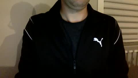 Snapshot of bigdickshowoff9877 chatting on September 21, 6:50 am Bigdickshowoff9877 online show from September 21, 6:50 am