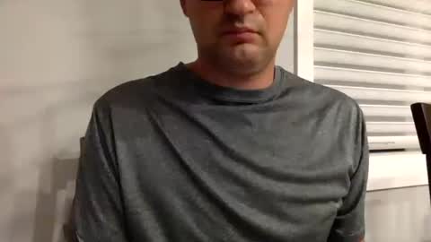 Snapshot of bigdickshowoff9877 chatting on October 12, 6:50 am Bigdickshowoff9877 online show from October 12, 6:50 am