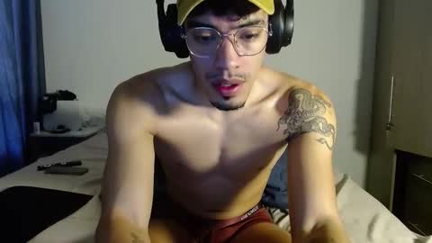 BigDragonBoy online show from May 7, 3:52 pm