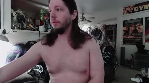 biggerisbetter21 online show from March 15, 8:56 pm