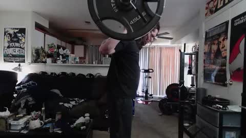 biggerisbetter21 online show from March 9, 6:01 pm