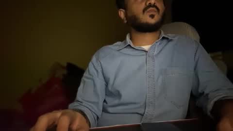 bighandsomesatisfy online show from February 20, 5:15 pm