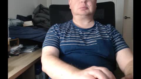 bighorn1981 online show from December 15, 4:41 am