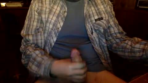 Snapshot of bigmeatmmmm8 chatting on January 29, 10:22 pm bigmeatmmmm8 online show from January 29, 10:22 pm