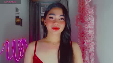 kiaaannaaaa online show from April 23, 1:46 am