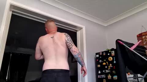 bigomlette92 online show from June 4, 2:56 pm