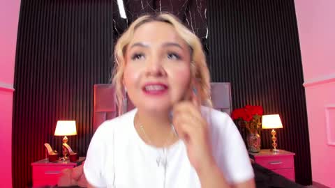 Zayra online show from April 26, 3:53 pm