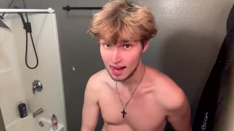 bigskinnyboyshh online show from November 8, 2:47 am