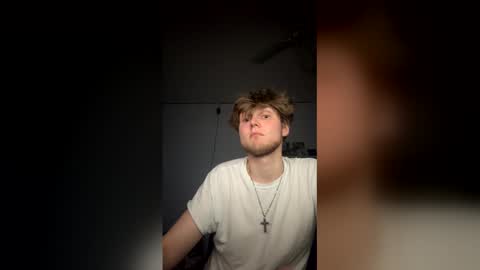 bigskinnyboyshh online show from March 8, 2:04 am