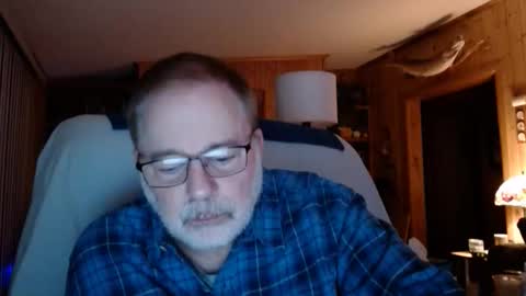 bigthicksatisfying2 online show from March 15, 6:18 am