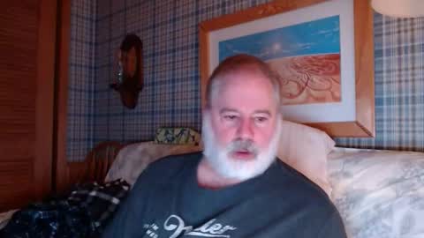 bigthicksatisfying2 online show from May 3, 5:35 am