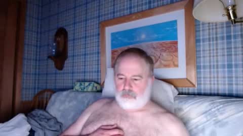 bigthicksatisfying2 online show from April 27, 5:38 am