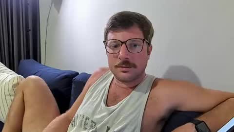 bigthickvic online show from May 16, 1:24 am