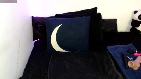 Snapshot of bigtittedtattedlesbian chatting on September 15, 8:43 pm Nichole lights online show from September 15, 8:43 pm