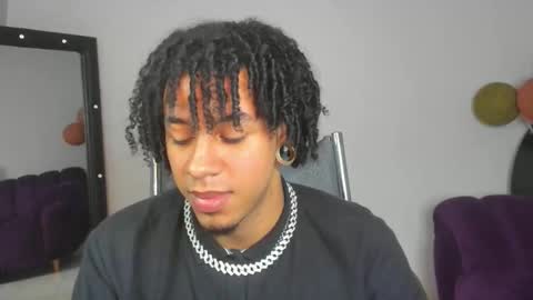 Sebas online show from December 2, 2:59 pm