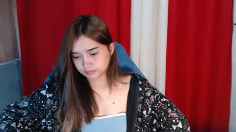 bilat tinax online show from March 6, 7:07 am