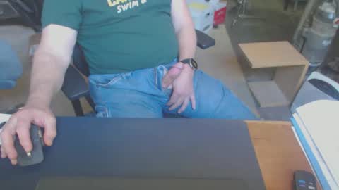 billp750876 online show from May 7, 8:15 pm