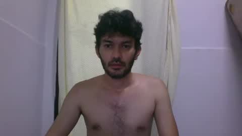 binhodm1 online show from December 12, 6:57 am