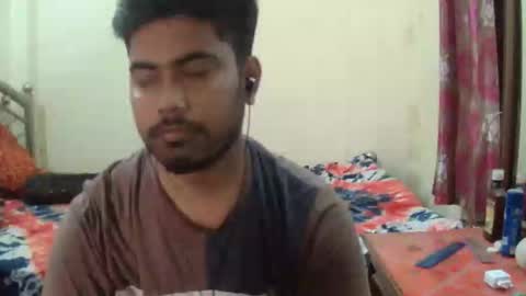 birbikrom104 online show from April 25, 4:14 am