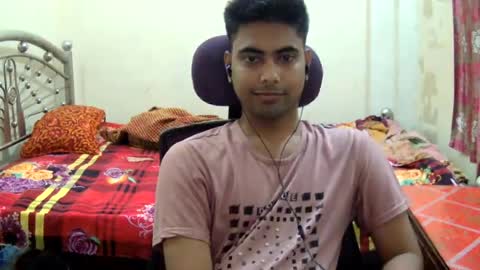 birbikrom104 online show from July 7, 8:18 am