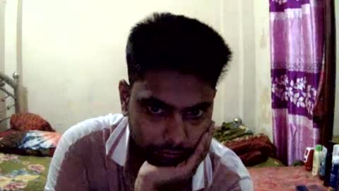 birbikrom104 online show from June 18, 11:48 am
