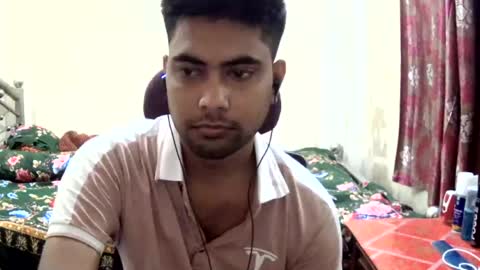 birbikrom104 online show from July 10, 1:16 pm