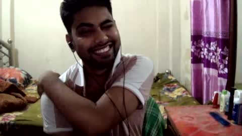 birbikrom104 online show from June 20, 12:33 pm