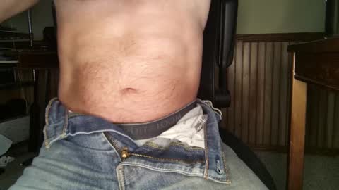 bisensualboy online show from December 18, 6:57 pm