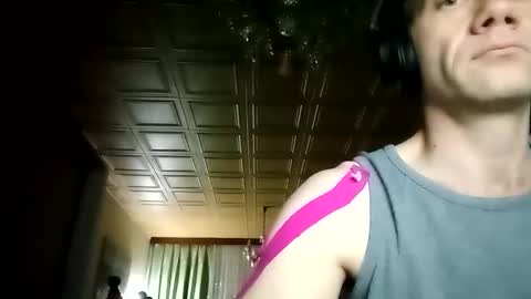 Zdenek online show from December 8, 2:25 am