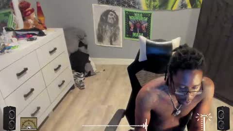 Plant Base Streamers From Pennsylvania online show from October 8, 12:40 am