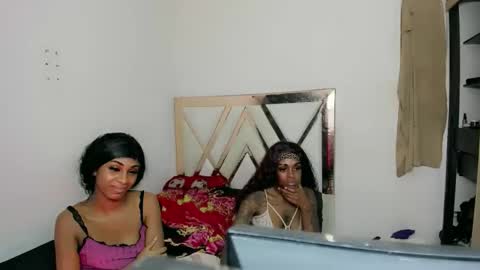 black_butterfly777 online show from May 4, 7:42 pm