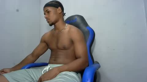tu morenito online show from July 20, 1:19 am