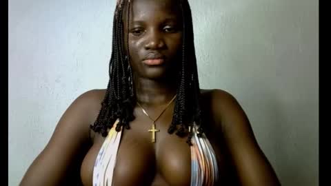 Snapshot of black_ebonyqueen chatting on September 26, 6:05 pm Esthy online show from September 26, 6:05 pm