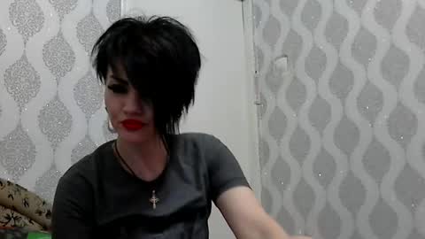 black_hot_01 online show from February 12, 6:40 am