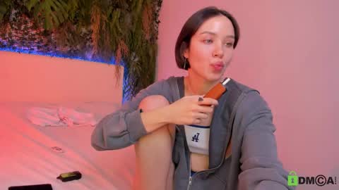 Jenny online show from February 20, 1:19 pm