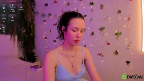 Jenny online show from March 12, 2:43 pm