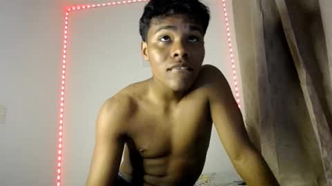 black_men9 online show from December 15, 3:57 am