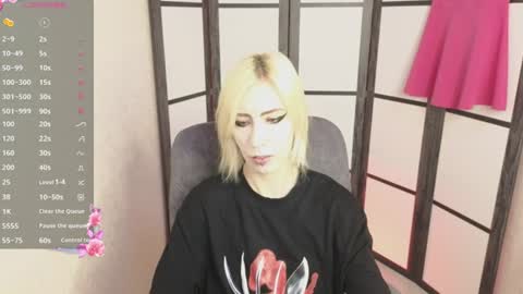 Emily online show from June 21, 8:21 am