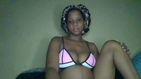 Blackqueen online show from April 18, 4:03 am