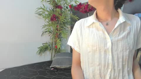 Snapshot of black_rose02 chatting on March 5, 11:38 am B L A C K R O S E online show from March 5, 11:38 am