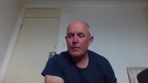 blackdog71 online show from March 3, 6:48 am