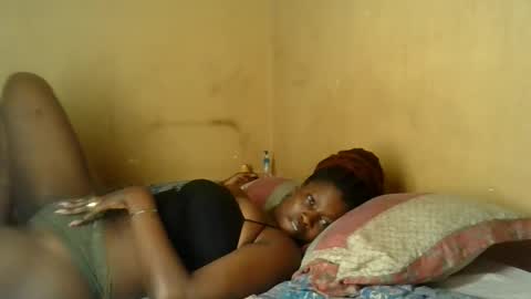 blackdoll9396 online show from April 25, 5:42 am