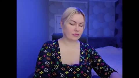 blackeyes11 online show from January 12, 4:19 am