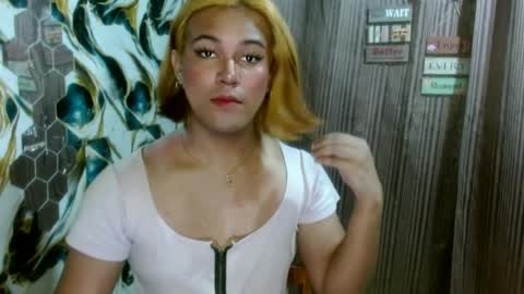 Ellez online show from July 1, 6:49 pm