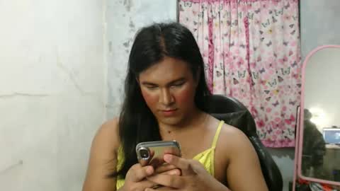 Ellez online show from May 3, 4:13 pm